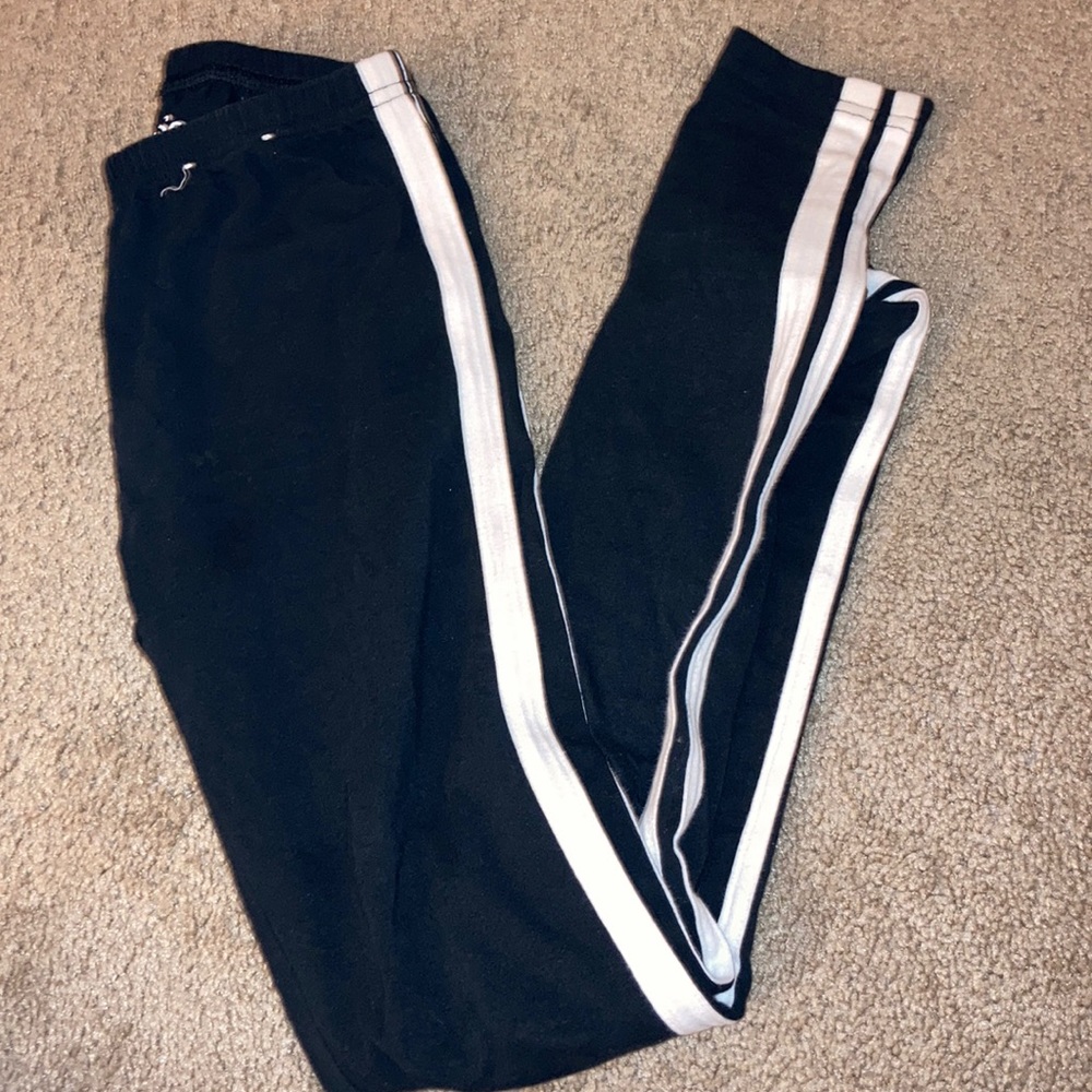 black striped girls leggings
